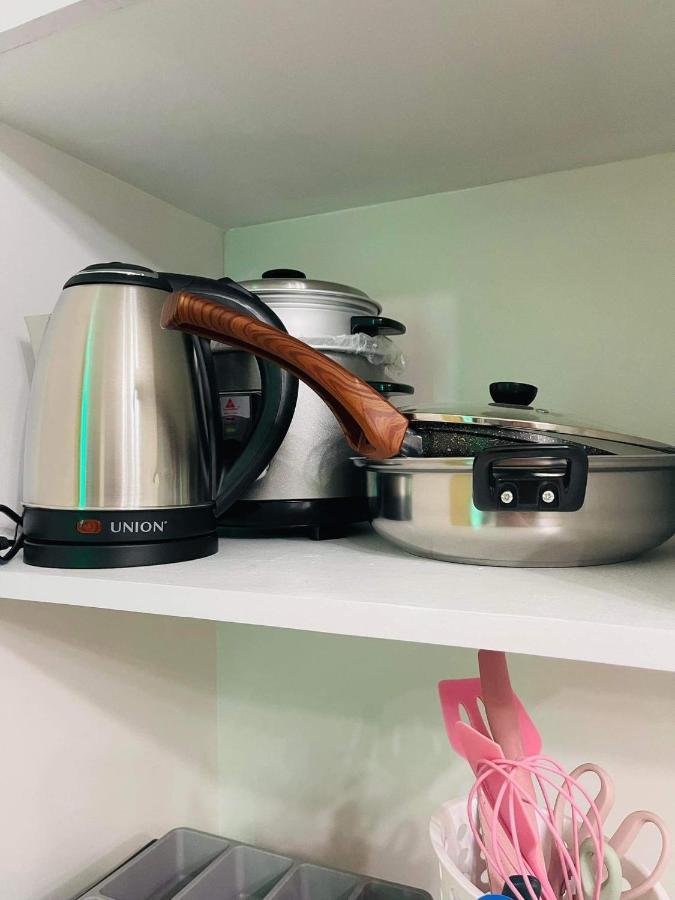 Lovely 2 Bedroom Condo Unit 伊洛伊洛 外观 照片