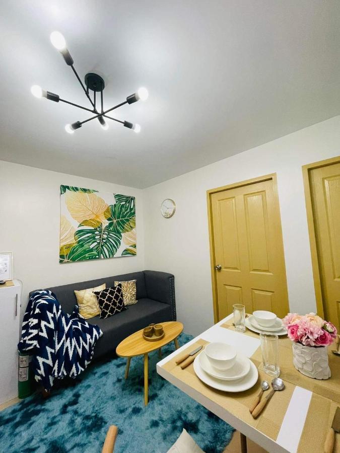 Lovely 2 Bedroom Condo Unit 伊洛伊洛 外观 照片