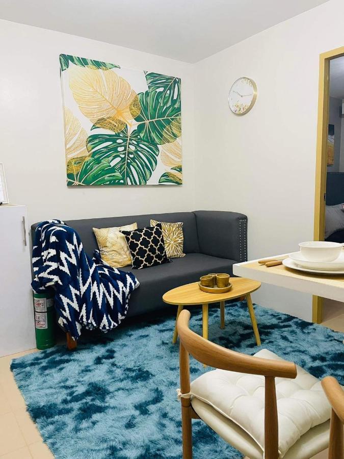 Lovely 2 Bedroom Condo Unit 伊洛伊洛 外观 照片