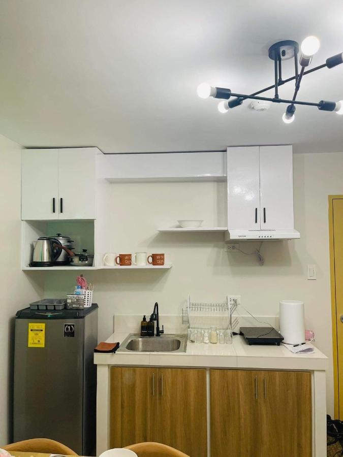 Lovely 2 Bedroom Condo Unit 伊洛伊洛 外观 照片
